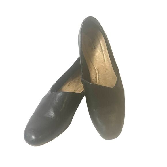 Clarks Collection Womens Sz 10 M Comfort Casual Black Leather Slip On Flats Shoe - Picture 2 of 11